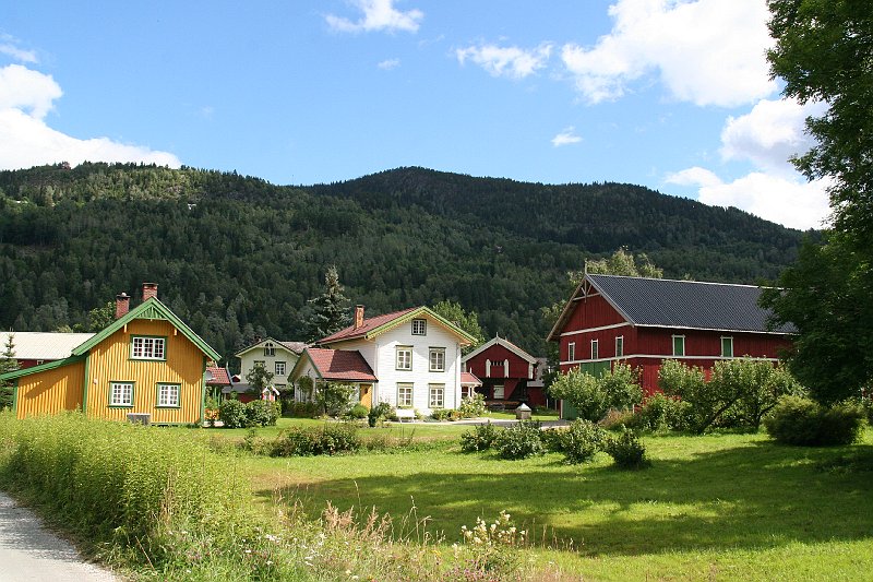 IMG_5254.JPG - Gårder i Flatdal, Telemark
